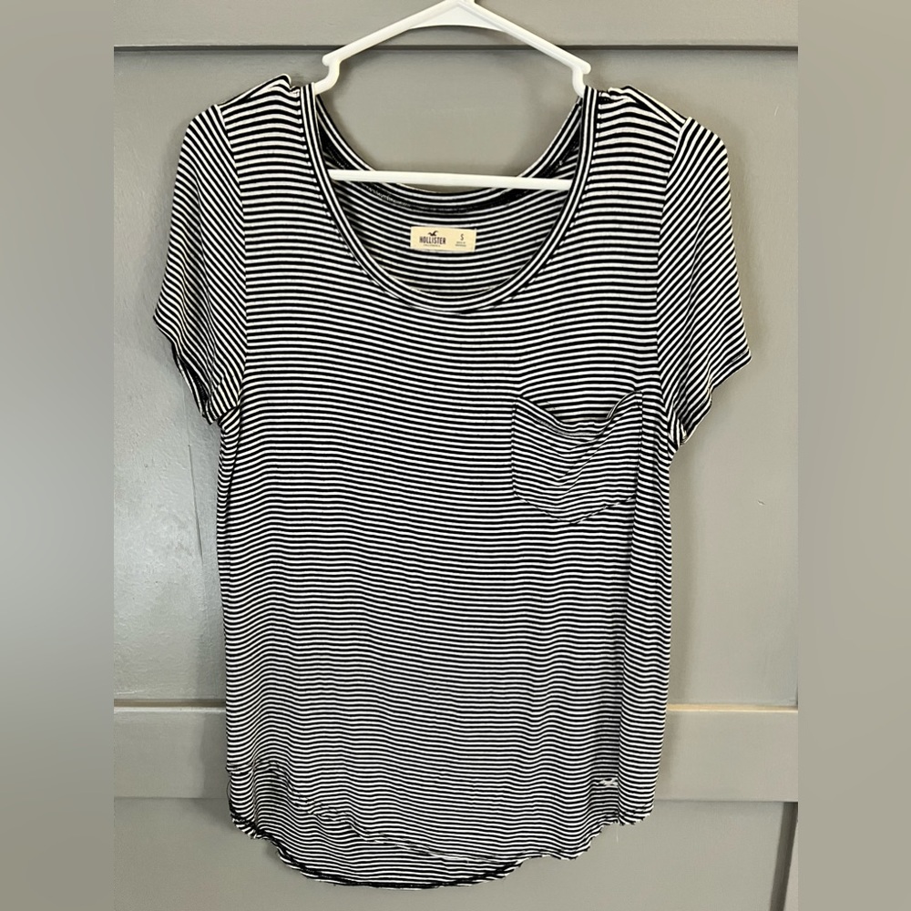 Hollister short sleeve top